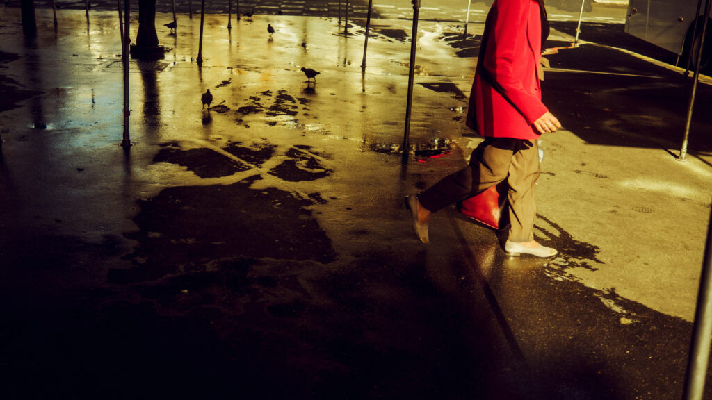 Red-Coat---Kasper-Christiansen